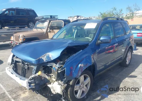 2010 Subaru Forester 2.5X Premium z USA, uszkodzony, nr VIN JF2SH6CC0AH907698